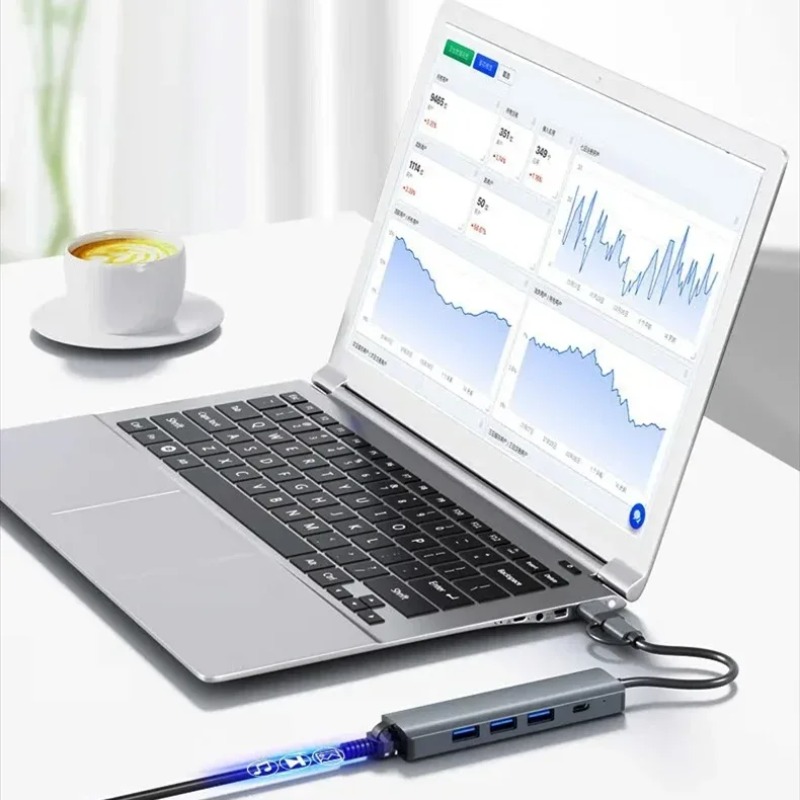 UGREEN HUB 4K HDMI-Compatible  – Usb C Hub Sd Card Reader 4K Hdmi recenzja i cena