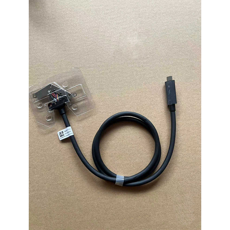 Nowy kabel USB Type-C do stacj – Docking Station Thunderbolt 4 recenzja i cena